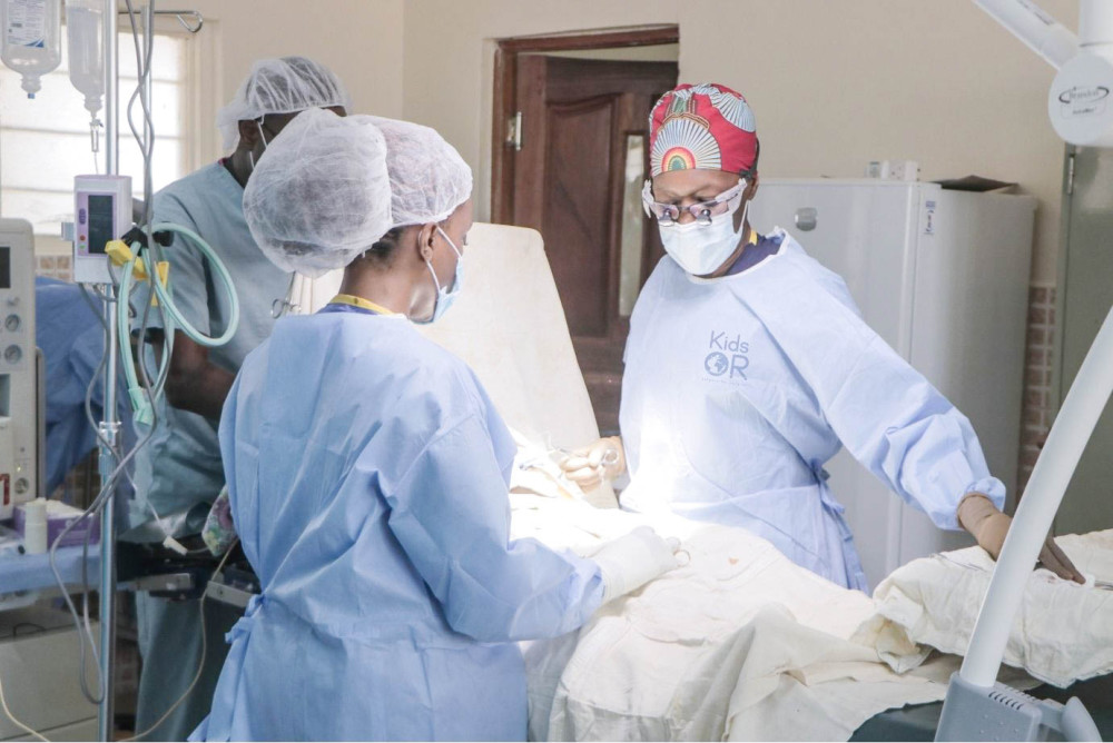 Dr. Neema operating at Kakuma Refugee Camp